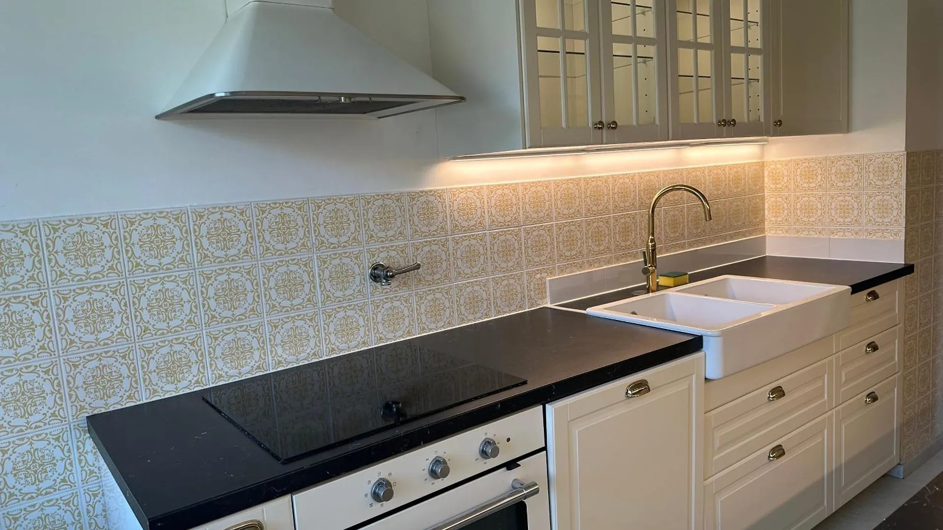 Beautiful 2-Bed Apartment Near Palexpo, Un Agencies & Diplomatic Missions Genewa