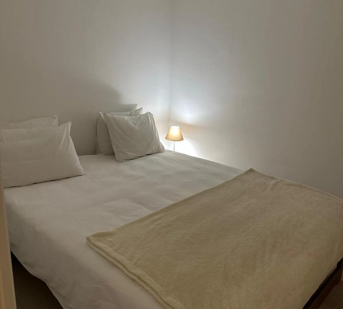 Beautiful 2-Bed Apartment Near Palexpo, Un Agencies & Diplomatic Missions Genewa